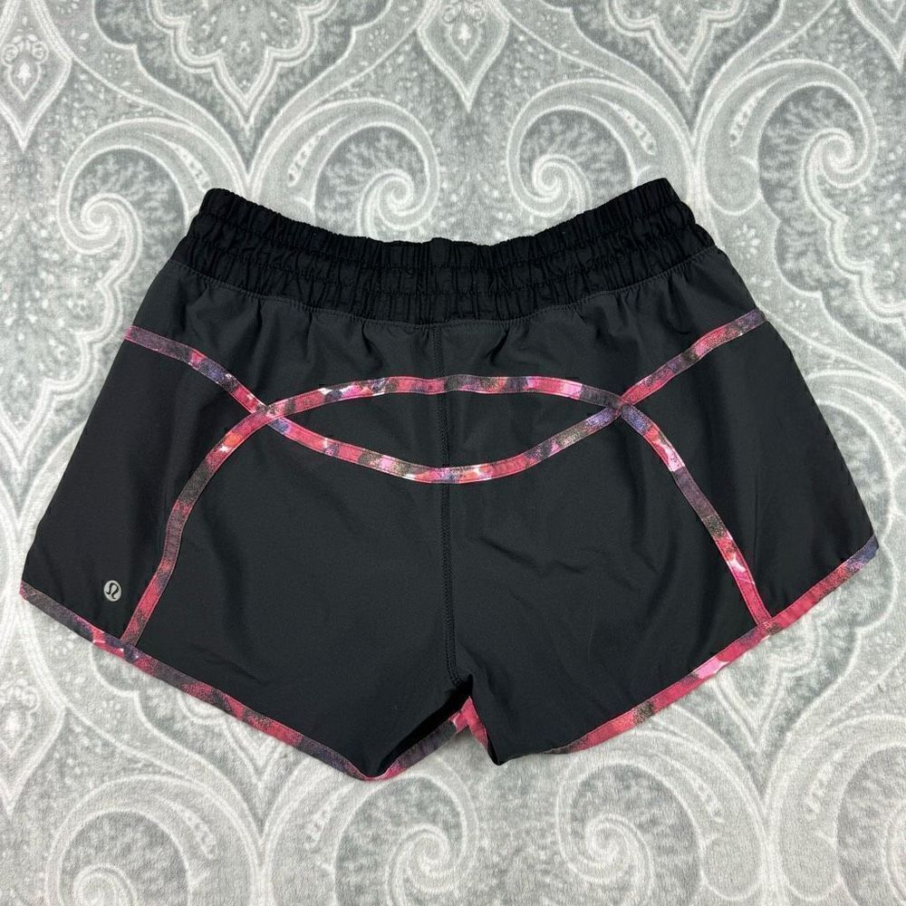 Womens Lululemon Tracker Short - Picture 4 of 7